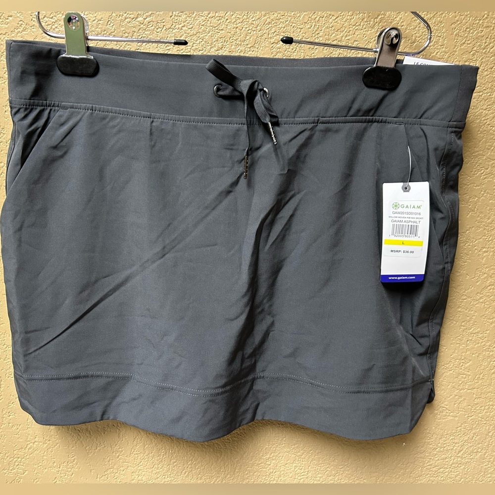 GAIAM skirt women's large